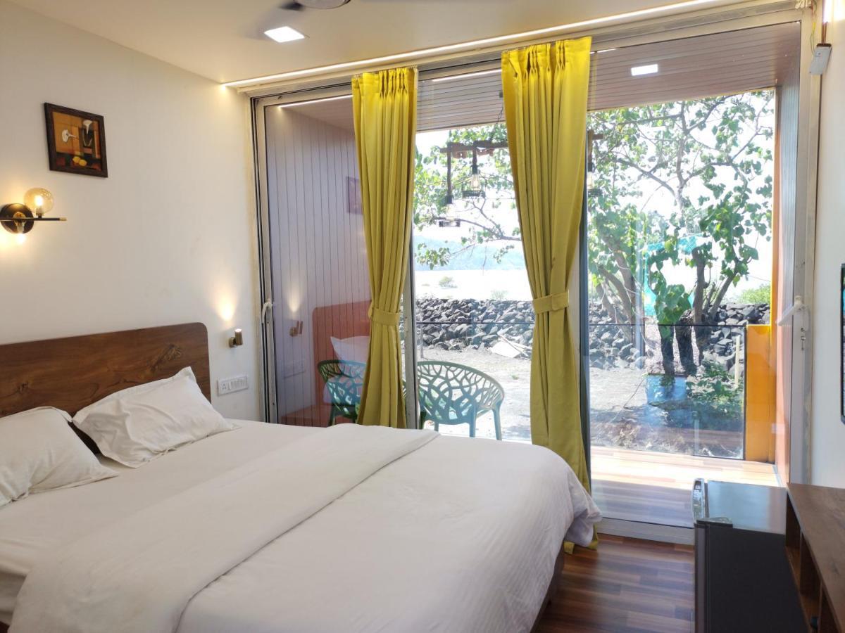 The Koasta Sea View Resort Korlai Екстериор снимка