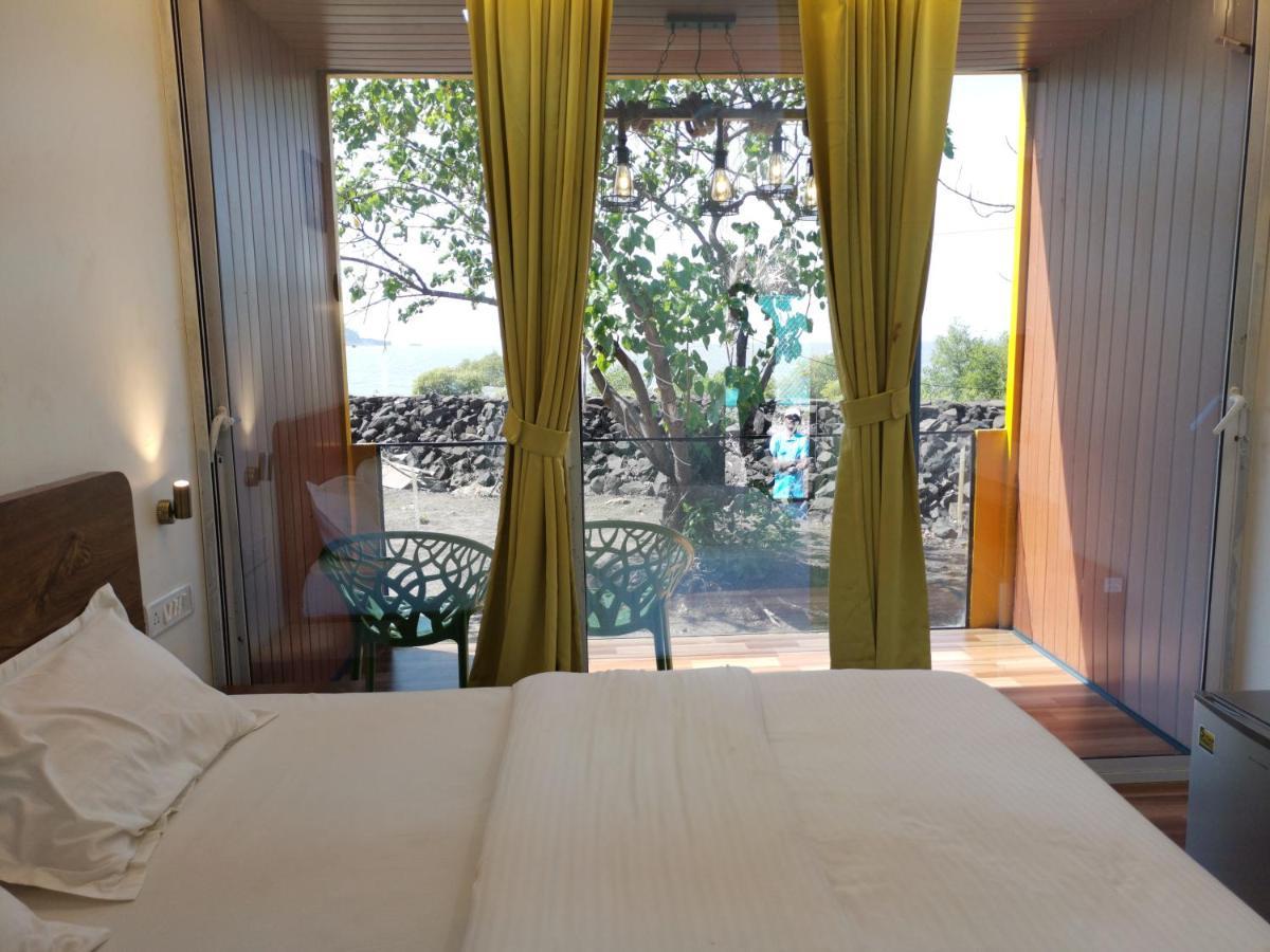 The Koasta Sea View Resort Korlai Екстериор снимка