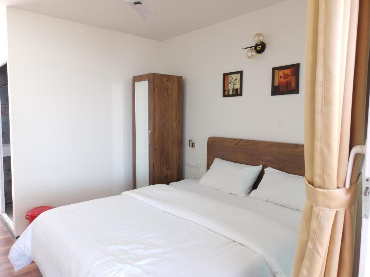 The Koasta Sea View Resort Korlai Екстериор снимка