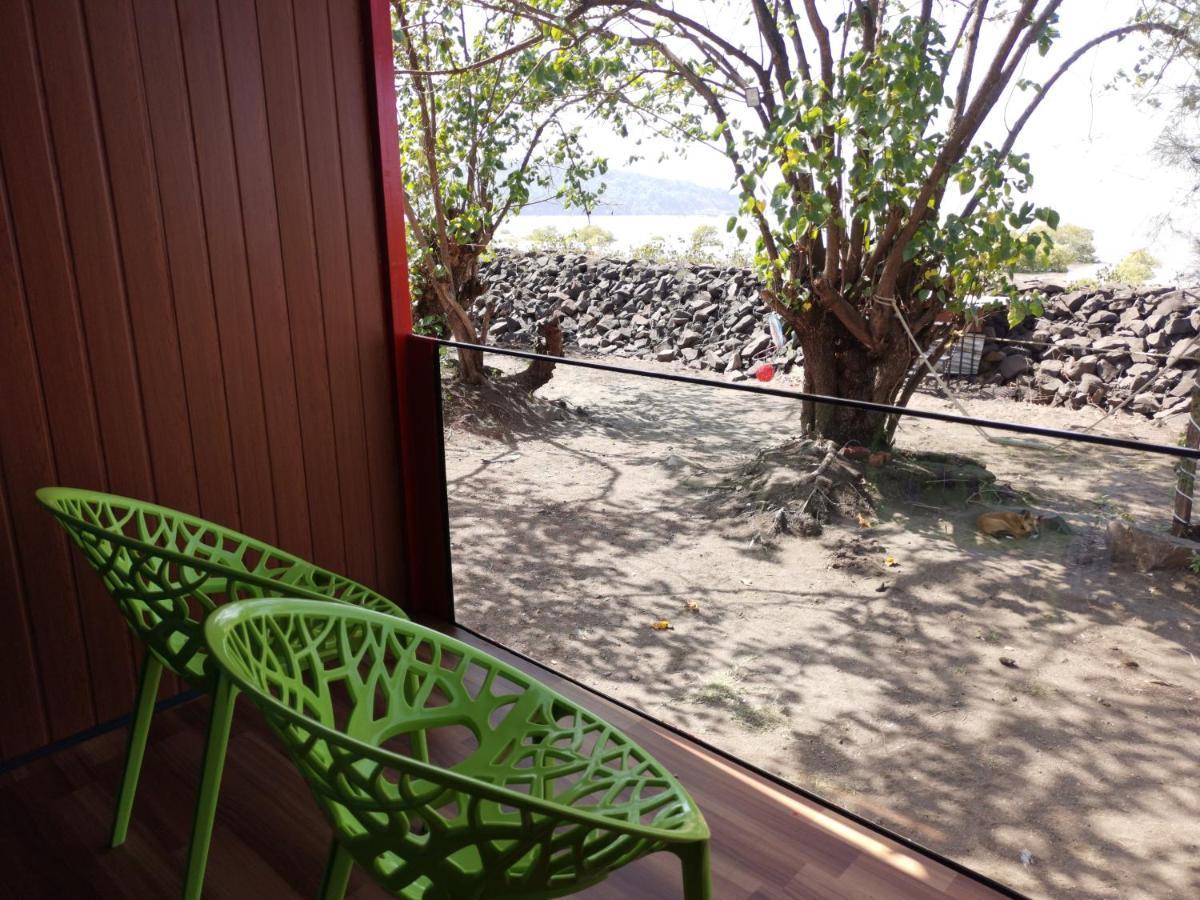 The Koasta Sea View Resort Korlai Екстериор снимка
